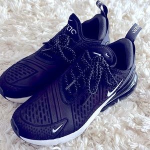 Nike Air Max size 7